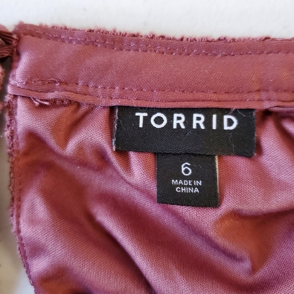 Torrid Peplum Bell Sleeve Top Size 6X Stretch Lace Knit Bodice Fairycore Tunic - Picture 14 of 15